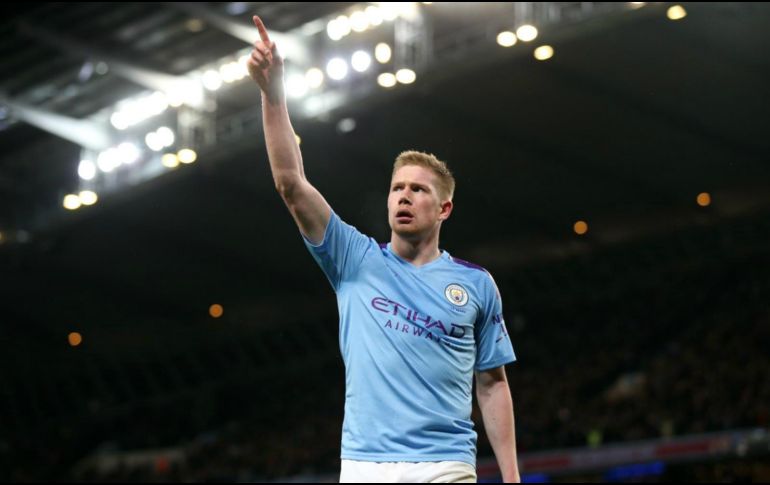 El belga asegura que ahora se dedica a pasar el confinamiento lo más apto posible, pues la Premier League aún desconoce cuándo podría reanudar la temporada. TWITTER / @DeBruyneKev