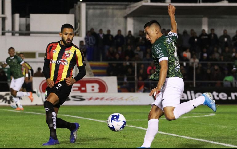 Jorge Padilla (i) no pierde la esperanza de que se dé marcha atrás a esta decisión. IMAGO 7/A. Cardozo