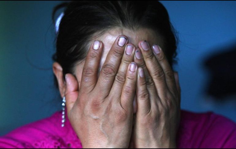 Las medidas de distanciamiento social dictadas a causa de la pandemia de COVID-19 pueden elevar los niveles de estrés y con ello afectar el bienestar del sistema inmune y la salud mental. AP / ARCHIVO