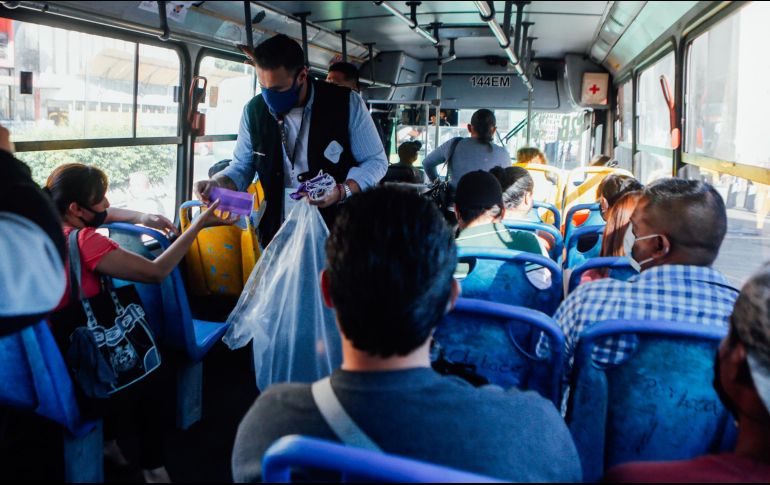 Se espera que en los próximos días se concluya con la entrega de alrededor de 170 mil cubrebocas. EL INFORMADOR / G. Gallo