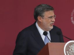 Scherer Ibarra consideró que se debe de tomar en cuenta que lo más importante es la vida de la persona. NTX / ARCHIVO