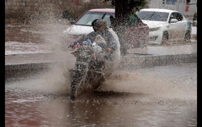 Debido a las tormentas, hay casi cinco mil tiendas y refugios de desplazados destruidos o severamente dañados. EFE/Y. Arhab