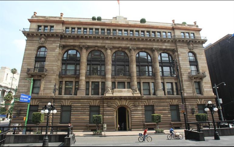 Vista general del edificio del Banco Nacional de México. EFE/M. Guzmán