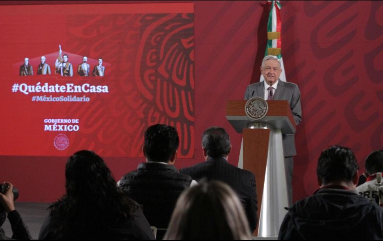 Durante su conferencia de prensa, AMLO pidió a los medios no apostar por los linchamientos políticos. NTX / M. González