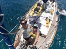 Elena y Ryan pidieron a sus familias y amigos que no les mandaran malas noticias mientras viajaban. CORTESÍA