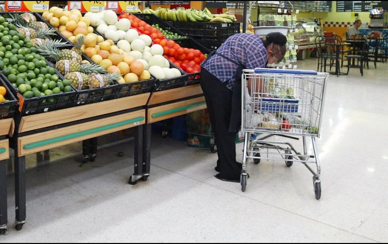 En total, la Profeco recibió 274 denuncias de consumidores contra tiendas de autoservicios y supermercados. EL INFORMADOR/ARCHIVO