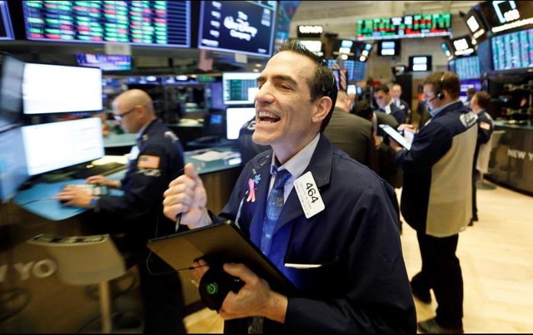 El energético fue el sector que más ganancias tuvo este jueves, mientras que los que más pérdidas registraron fueron el de servicios públicos y el inmobiliario. EFE/J. Lane