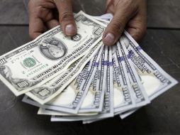 Existe una alta probabilidad de que el tipo de cambio en los mercados internacionales vuelva a subir por encima de 25 pesos por dólar. EL INFORMADOR/ARCHIVO