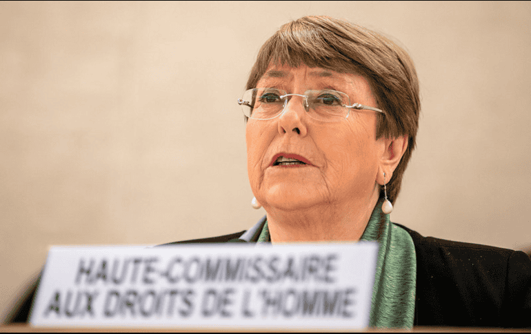 Bachelet señala la importancia de defender el derecho de todos los ciudadanos a conocer información verídica sobre la contingencia sanitaria. TWITTER / @UN_HRC