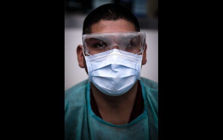 Señalan que no se trata de pruebas diagnósticas para identificar a enfermos de COVID-19, sino de test rápidos que detectan anticuerpos. EFE/J. Ronroconi