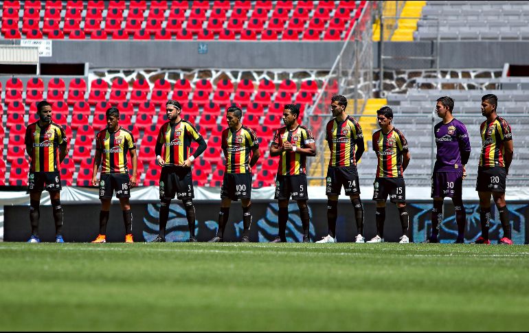 Leones Negros iría a tribunales para defender sus derechos, en espera que otros equipos hagan lo propio y ya comenzaron reuniones para estudiar el caso. Imago7 / ARCHIVO