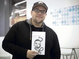 Antonio Ortuño.  El autor posa durante la presentación de su libro en la Feria Internacional del Libro en Guadalajara 2019. EL IFNORMADOR/F. Atilano