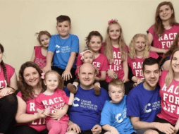 El padre de una de las familias más grandes de Escocia, Roy Hann, dio positivo en covid-19. LESLEY MARTIN