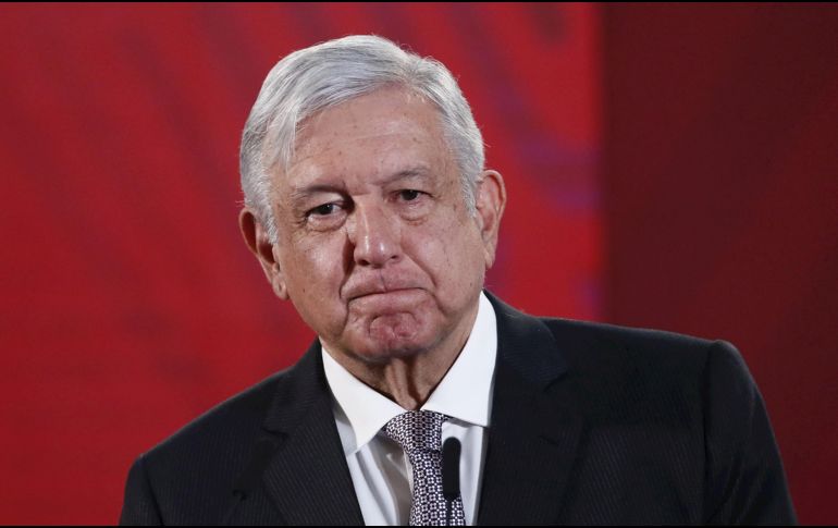 La querella panista es por la difusión masiva de una carta entregada a los beneficiarios de microcréditos para el bienestar, pero con el nombre del Presidente de la República. EFE/ARCHIVO