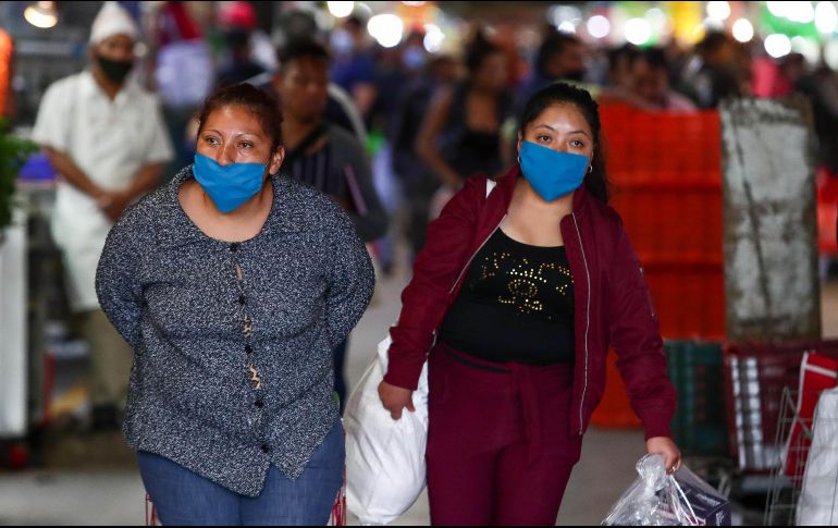 Recientemente salieron algunas publicaciones científicas donde, en particular en las zonas metropolitanas, es importante el uso de cubrebocas. SUN / D. Sánchez