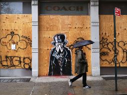 El gobernador perfiló unos planes de reapertura económica que podrían comenzar el 15 de mayo, si las cifras de hospitalización registran un descenso durante 14 días. AFP/S. Platt