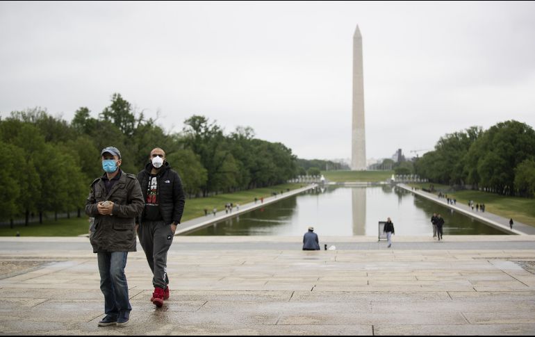 DISTANCIA SOCIAL. Estados Unidos pretende mantener la distancia durante el verano, pese a que algunos estados ya han reactivado la economía. XINHUA