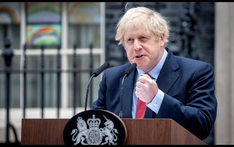 Johnson agradeció este lunes a los ciudadanos los esfuerzos para hacer frente a la pandemia del coronavirus. AFP / P. Fowles