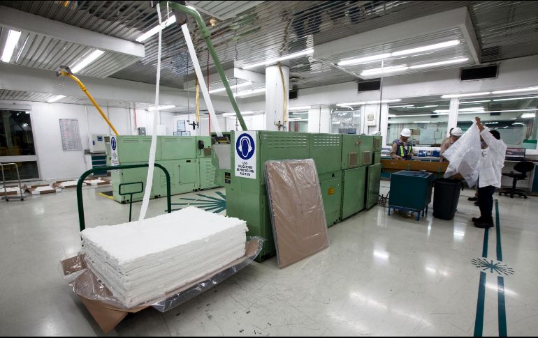 En México cerca de 166 mil 296 trabajadores dependen de la industria química. EL INFORMADOR/Archivo