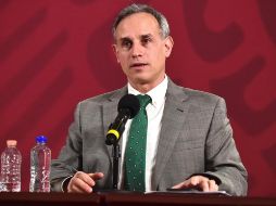 A través de un hilo en Twitter, José Narro consideró que la información dada por Hugo López-Gatell es incorrecta. EFE/Presidencia