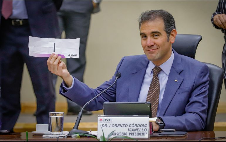 Los consejeros podrán ganar más que el Presidente de la República hasta que la Suprema Corte de Justicia de la Nación (SCJN) revise su manual de remuneraciones. NTX / ARCHIVO