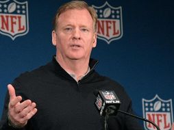 ''Esperamos que las condiciones de negocio mejoren y se permita que los salarios en licencia regresen a sus niveles actuales, aunque no sabemos cuándo será posible'', dijo Goodell. TWITTER / @NFL