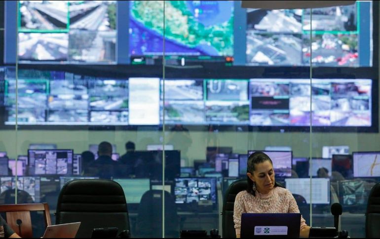 Claudia Sheinbaum Pardo recordó que este miércoles comenzó a funcionar la Unidad Temporal del Centro Citibanamex. TWITTER/@Claudiashein