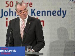 El gobernador de Nueva Jersey, Philip Murphy, se reunió este jueves con el presidente Donald Trump para abordar la crisis. EFE/O. Spata