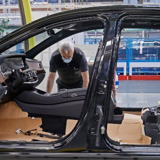 Automotrices en México demandan reactivar su cadena de proveeduría