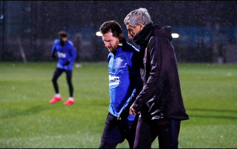 El técnico del conjunto catalán aseguró que Messi no se irá del Club. FACEBOOK/@fcbarcelona