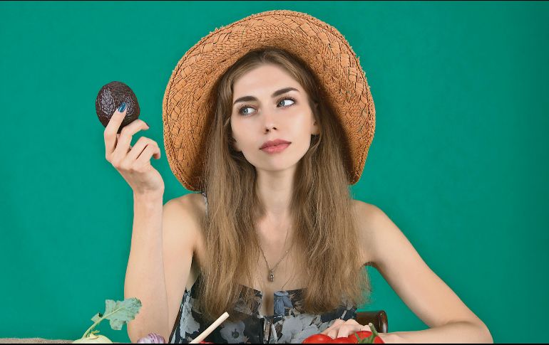 Aguacate. Este fruto es saludable y delicioso. ESPECIAL