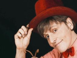 Para todos. Participan desde actores de Hollywood hasta reconocidos escritores. En la imagen, Mario Iván Martínez. FACEBOOK/CUENTACUENTOSMIM