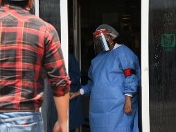 Esta decisión fue tomada luego de una encuesta que realizó el IMSS donde la mayoría de los médicos y enfermeras manifestó necesitar un espacio para hospedarse. SUN / ARCHIVO