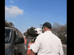 El elemento explicó que el profesor comenzó a “portarse grosero” con los oficiales y policías viales. FACEBOOK / Francisco Javier Garcia Cervantes