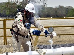 Refieren que tan sólo en el primer trimestre de 2020, Pemex reporta una pérdida neta de 560 mil millones de pesos. NTX / ARCHIVO