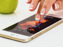 DIVERSIÓN. Jugar un rato con el celular ayuda a disminuir el estrés. ESPECIAL