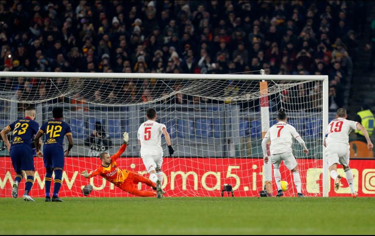 A finales de este mes se decidirá si regresa el futbol italiano o si se da por concluida la temporada. ARCHIVO