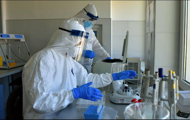 El laboratorio farmacéutico Gilead actualmente realiza ensayos clínicos en Estados Unidos y ha mostrado avances alentadores. EFE / ARCHIVO