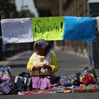 Sin sancionar, alcalde tonalteca se disculpa por retirar a artesanos