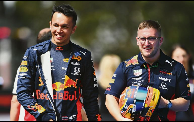 AL EXTREMO. Todo el personal de las escuderías será sometido a estas pruebas, incluidos los pilotos. AFP / Q. Rooney