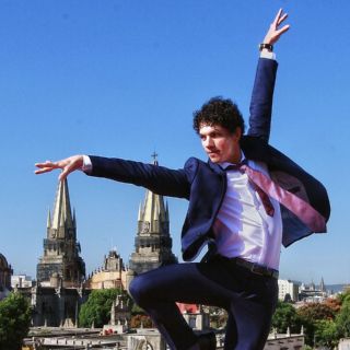 Baila con Isaac Hernández