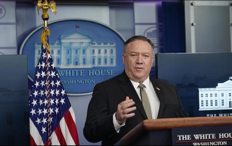 El secretario de Estado de EU, Mike Pompeo, habla durante una rueda de prensa este miércoles. EFE/C. Kleponis