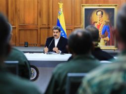 Fotografía cedida por la oficina de prensa de Miraflores donde se observa al presidente venezolano, Nicolás Maduro. EFE/ PRENSA MIRAFLORES