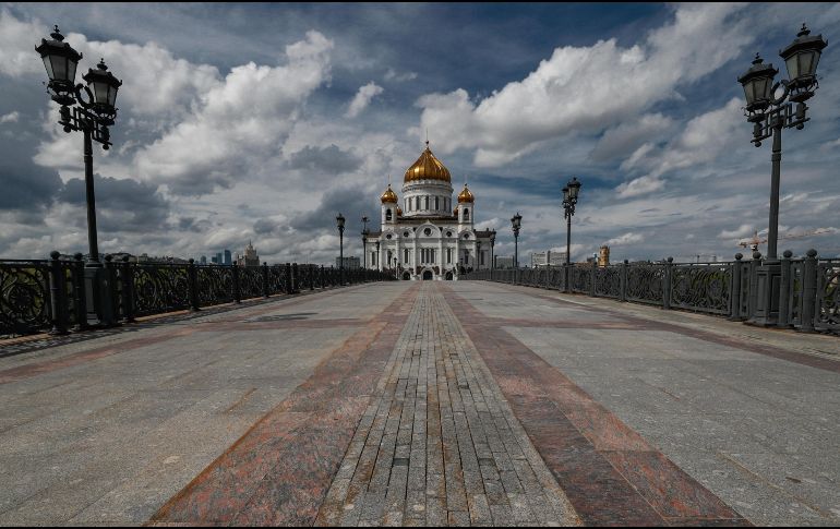 Moscú, principal foco epidémico, prolongará las medidas de confinamiento hasta el 31 de mayo. EFE/EPA/Y. Kochetkov