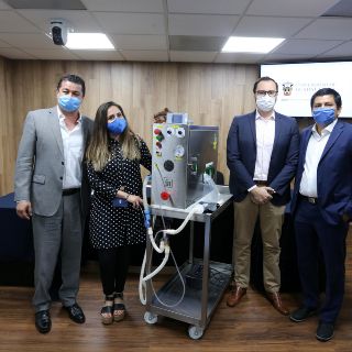 La UdeG crea ventilador a bajo costo para pacientes de COVID-19