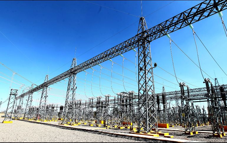 El Gobierno mexicano pretende garantizar el abasto eléctrico durante la emergencia del coronavirus, sin embargo, la Cofece señaló la falta de claridad del acuerdo. EL INFORMADOR/Archivo