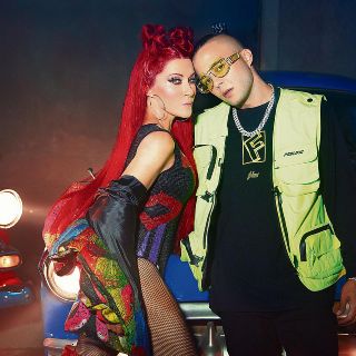 Yuri te cantará "Todo el año"