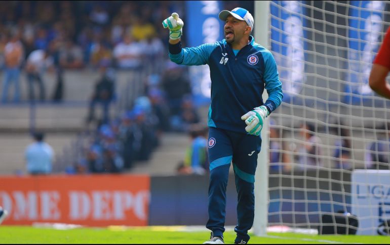 Rumbo a los JO era uno de los elegidos para ir junto a Oswaldo Sánchez, pero se aprobó la regla de permitir tres jugadores mayores, Campos fue uno de ellos y ''Conejo'' quedó fuera de la lista. IMAGO7