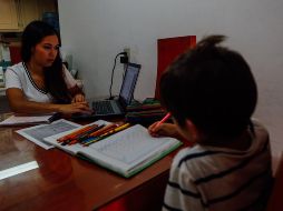 Los estudiantes terminarán el ciclo de manera virtual, confirma el gobernador del Estado. EL INFORMADOR/ G. Gallo