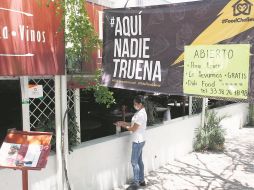 Para mantener operaciones, algunos restaurantes incrementan sus servicios a domicilio. EL INFORMADOR/G. Gallo